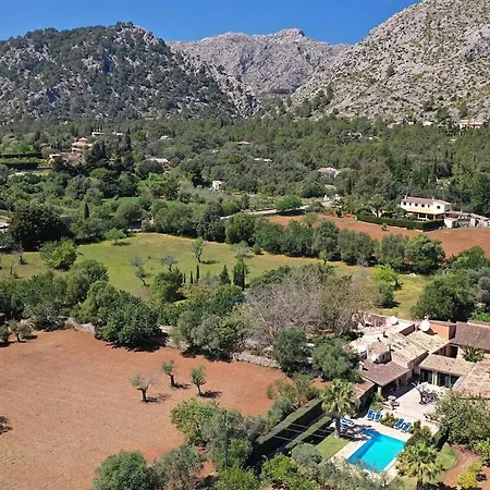 Villa Near And Crystalline Beaches Of Cala Sant Vicenc By Renthousing